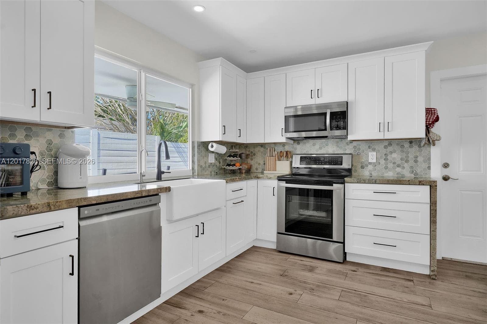 1301 Hollywood Blvd, Hollywood, FL 33019 photo 3