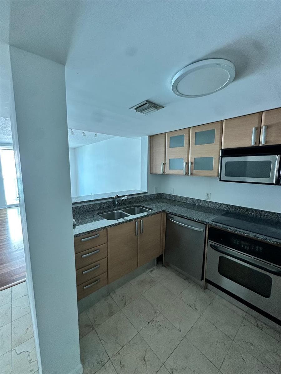 2101 Brickell Avenue # 808, Miami, FL 33129 photo 2