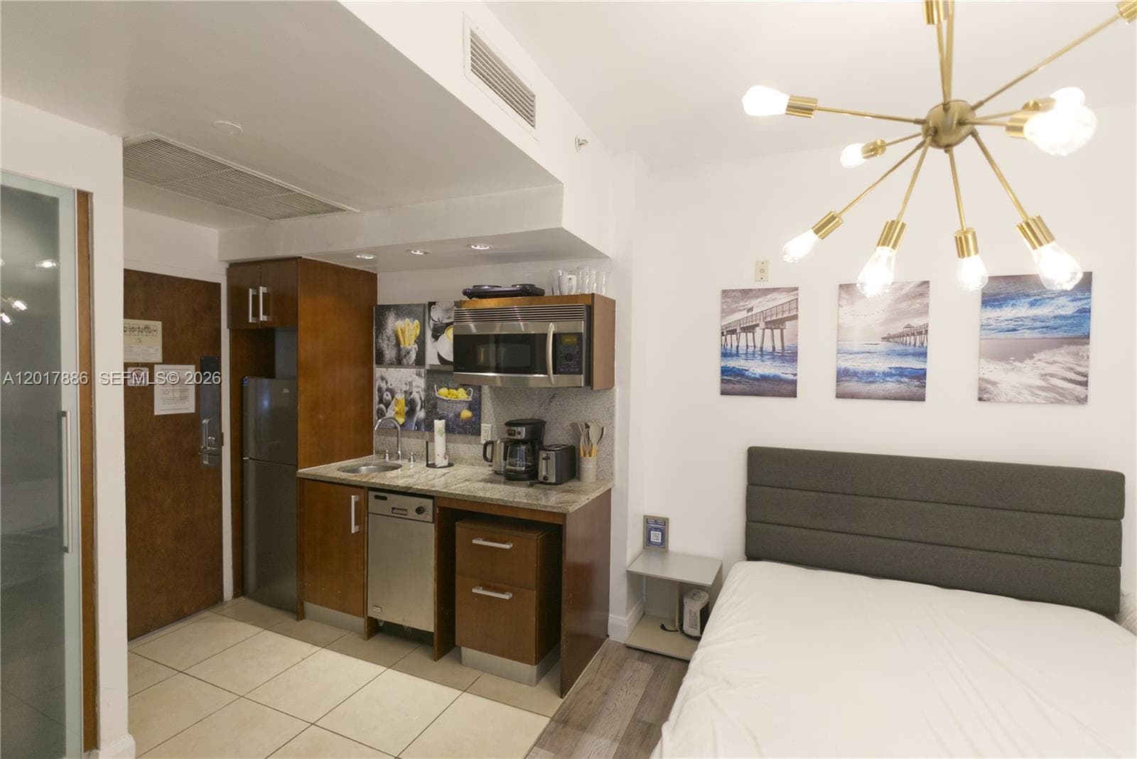 1036 Ocean Dr # B308, Miami Beach, FL 33139 photo 2