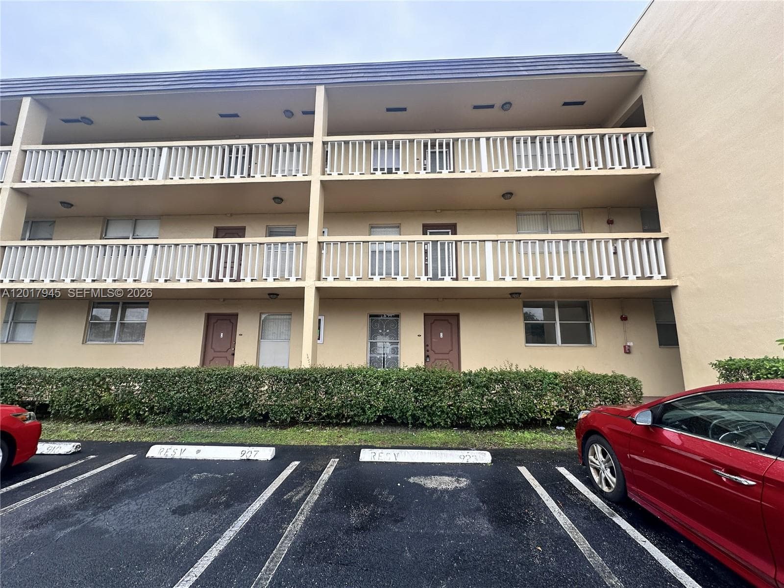 6001 NW 61st Ave # 111, Tamarac, FL 33319 photo 2