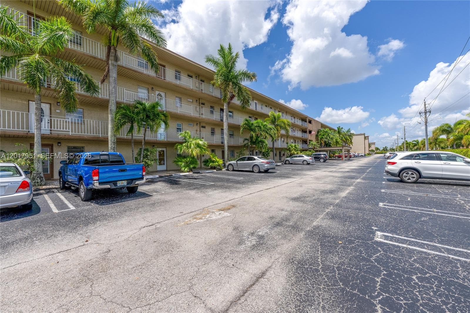 330 NE 26th Ave # 1120, Boynton Beach, FL 33435 photo 2
