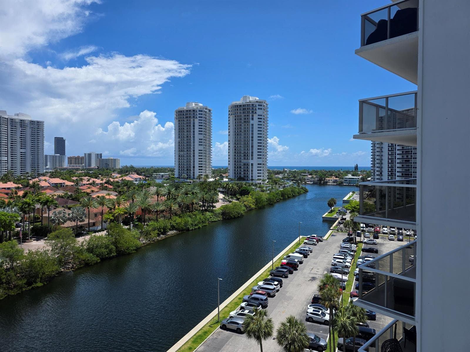 3701 N Country Club Drive # 1008, Aventura, FL 33180 photo 4