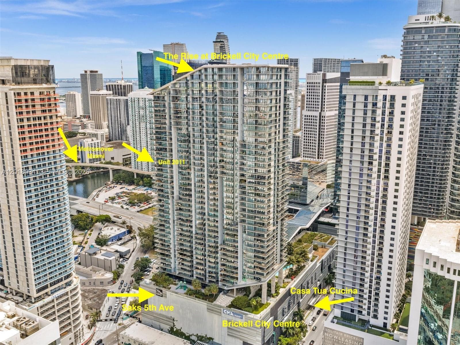 88 SW 7th St # 2011 (corner), Miami, FL 33130