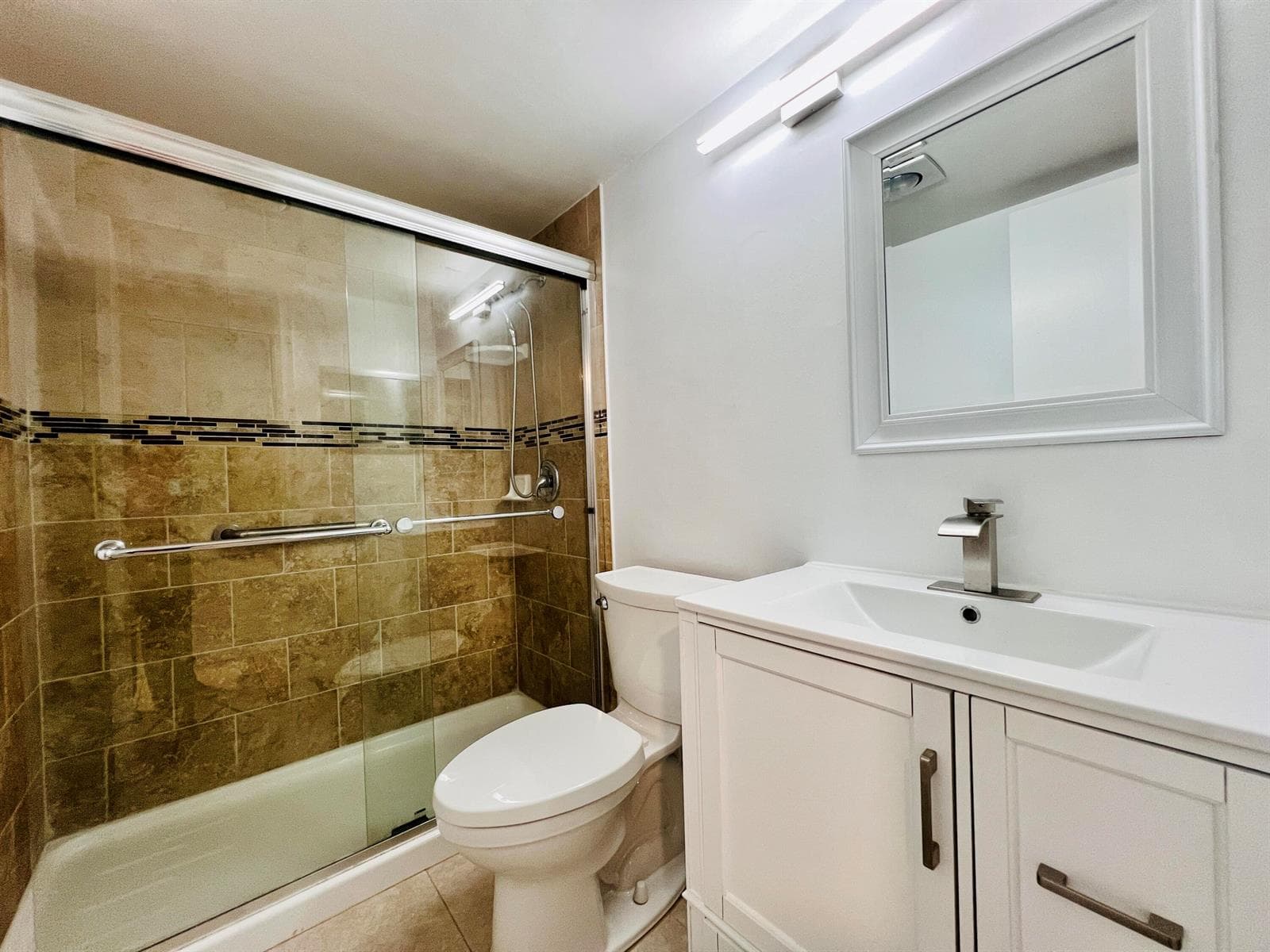 74 Berkshire C, West Palm Beach, FL 33417 photo 5