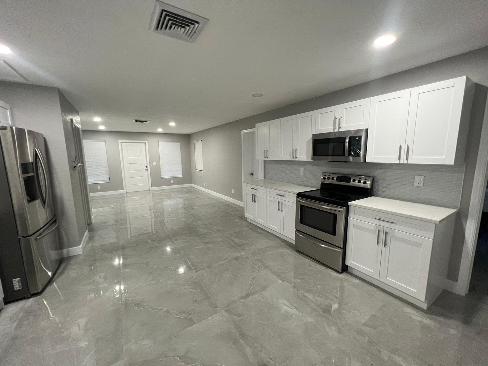 129 Euclid Boulevard, Lantana, FL 33462 photo 3