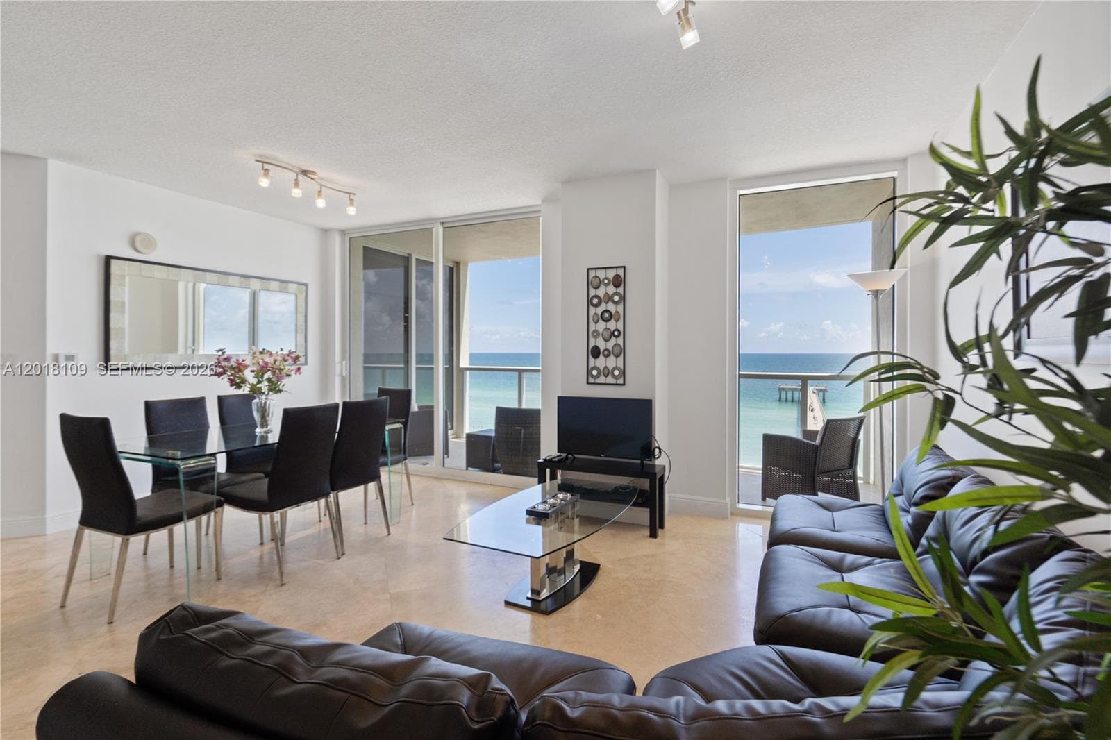 16699 Collins Ave # 702, Sunny Isles Beach, FL 33160 photo 4