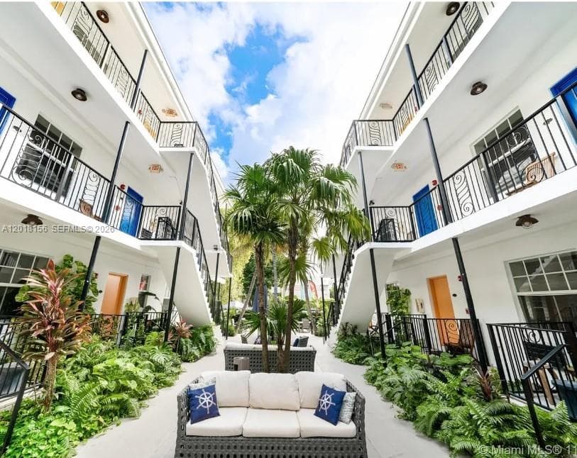 1330 Pennsylvania Ave # 106, Miami Beach, FL 33139