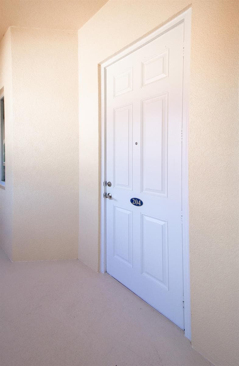 22 Harbour Isle Drive W # 204, Fort Pierce, FL 34949 photo 2