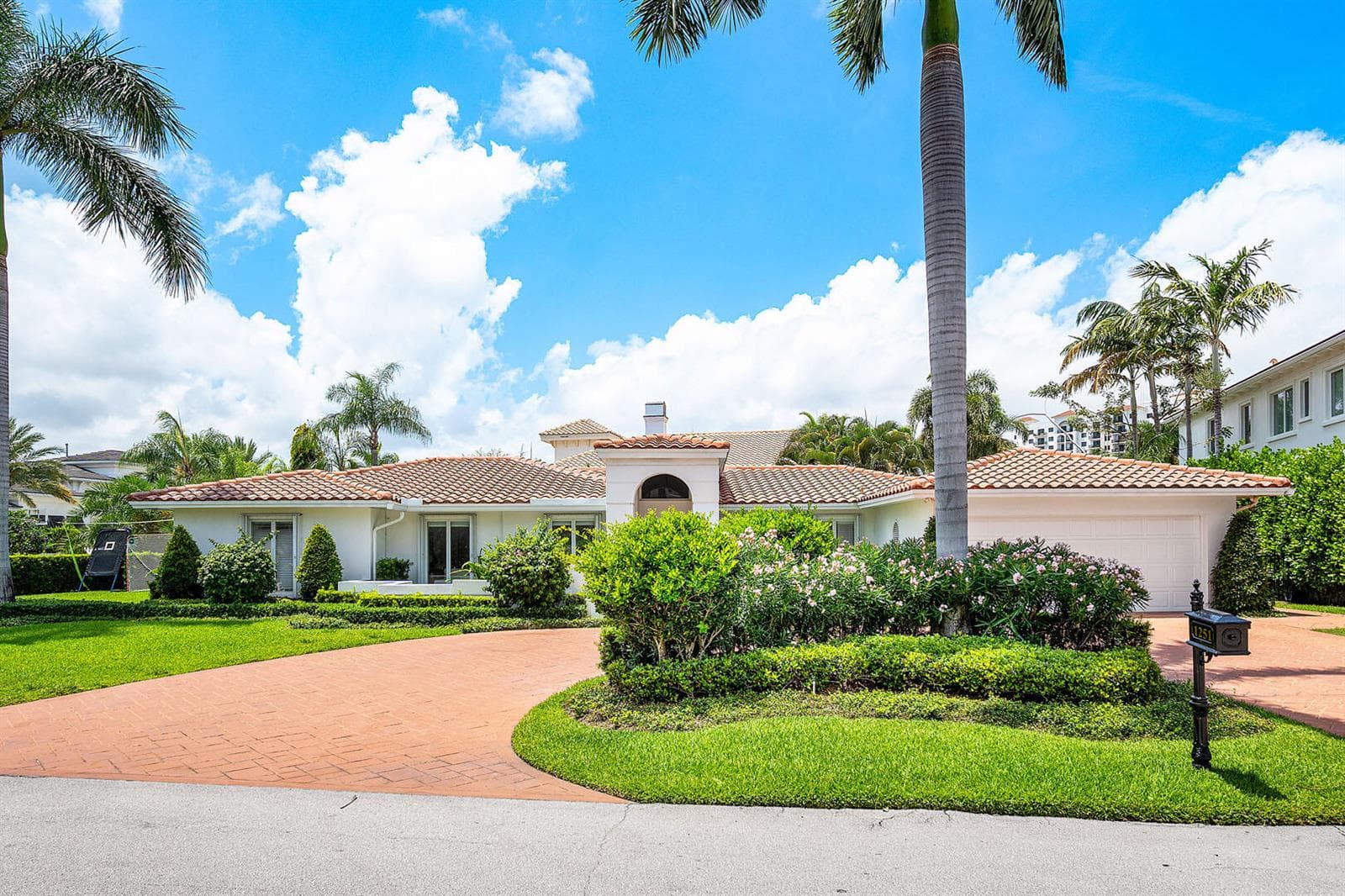 1251 Thatch Palm Drive, Boca Raton, FL 33432 photo 5