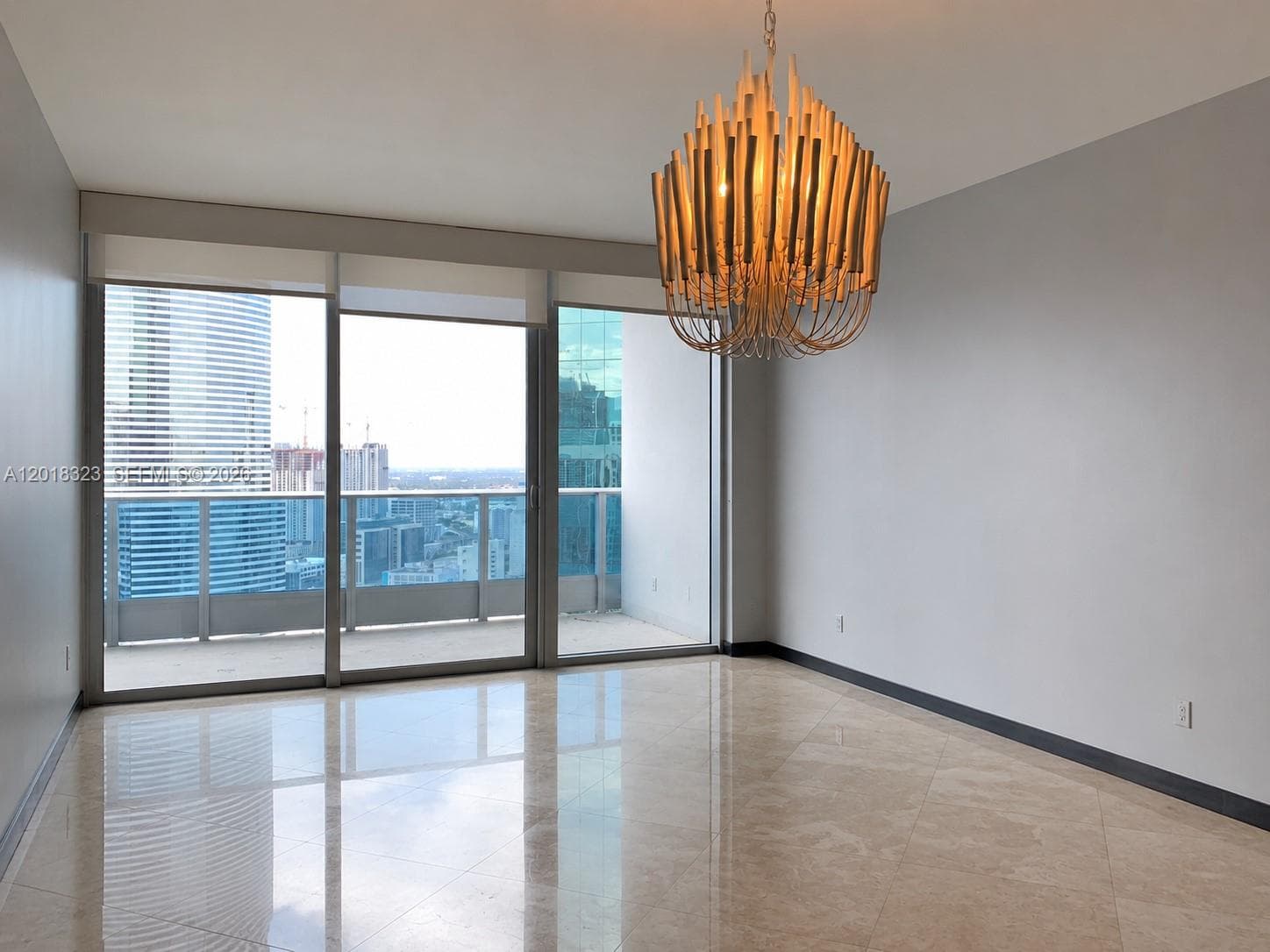 200 Biscayne Boulevard Way # 4212, Miami, FL 33131