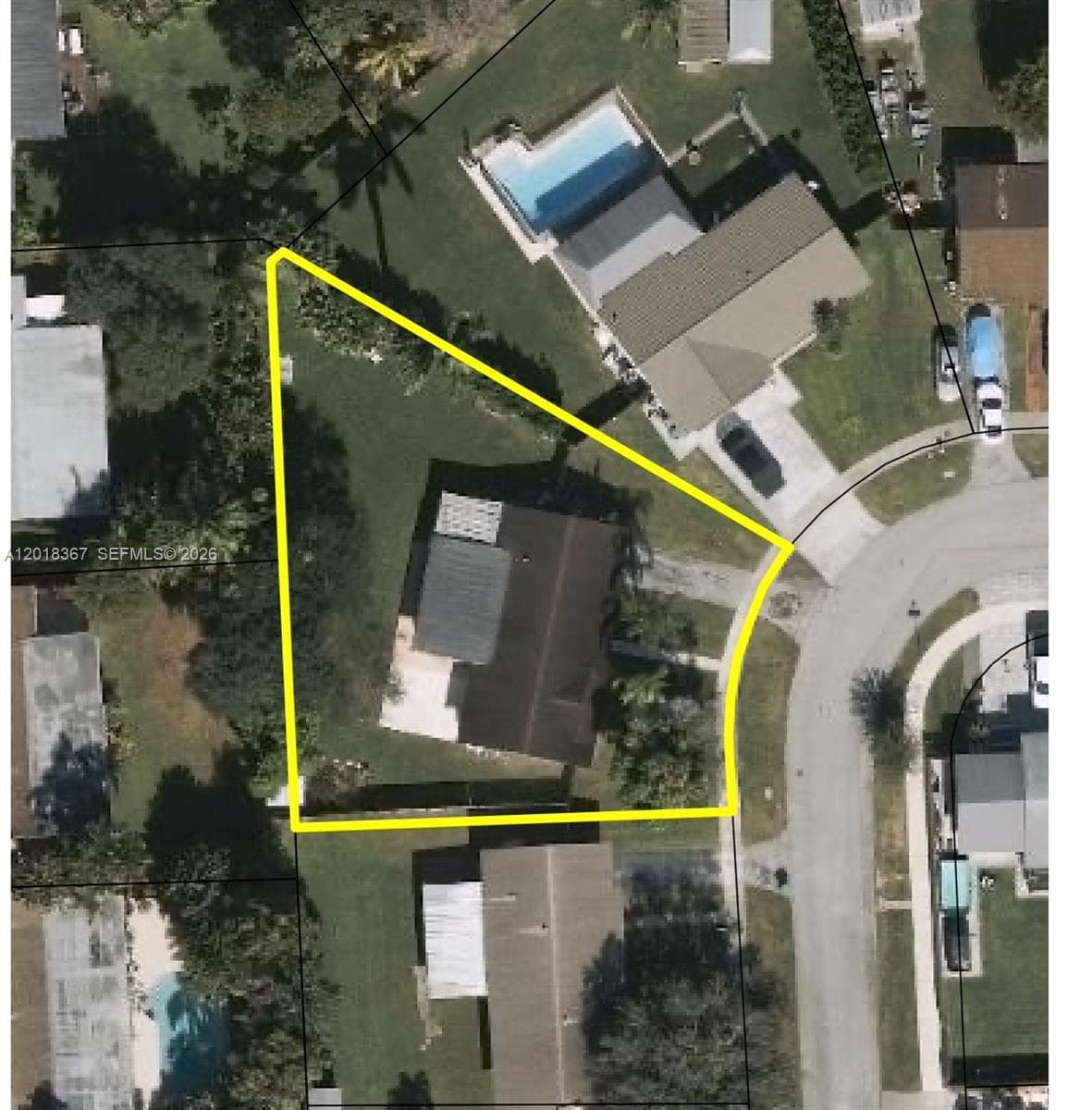 18054 SW 92nd Ct, Palmetto Bay, FL 33157 photo 5