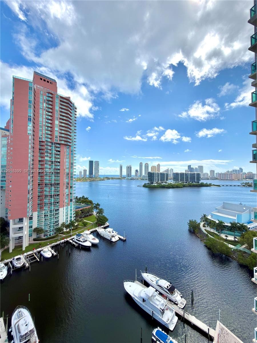 3330 NE 190th St # 1610, Aventura, FL 33180