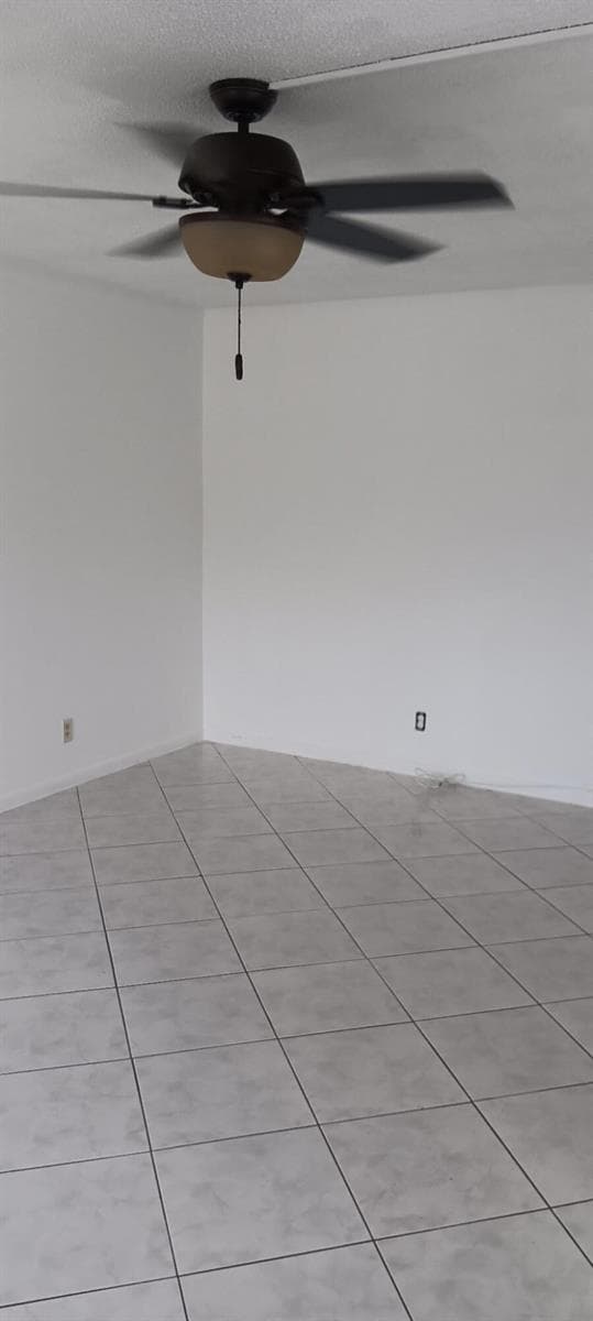 157 Andover G, West Palm Beach, FL 33417 photo 3