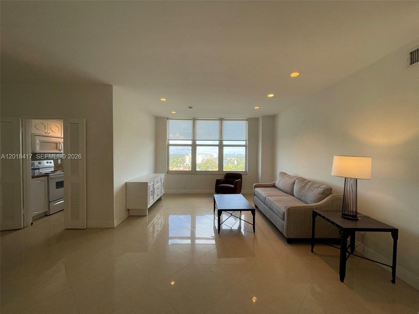 4747 Collins Ave # 1102, Miami Beach, FL 33140 photo 2