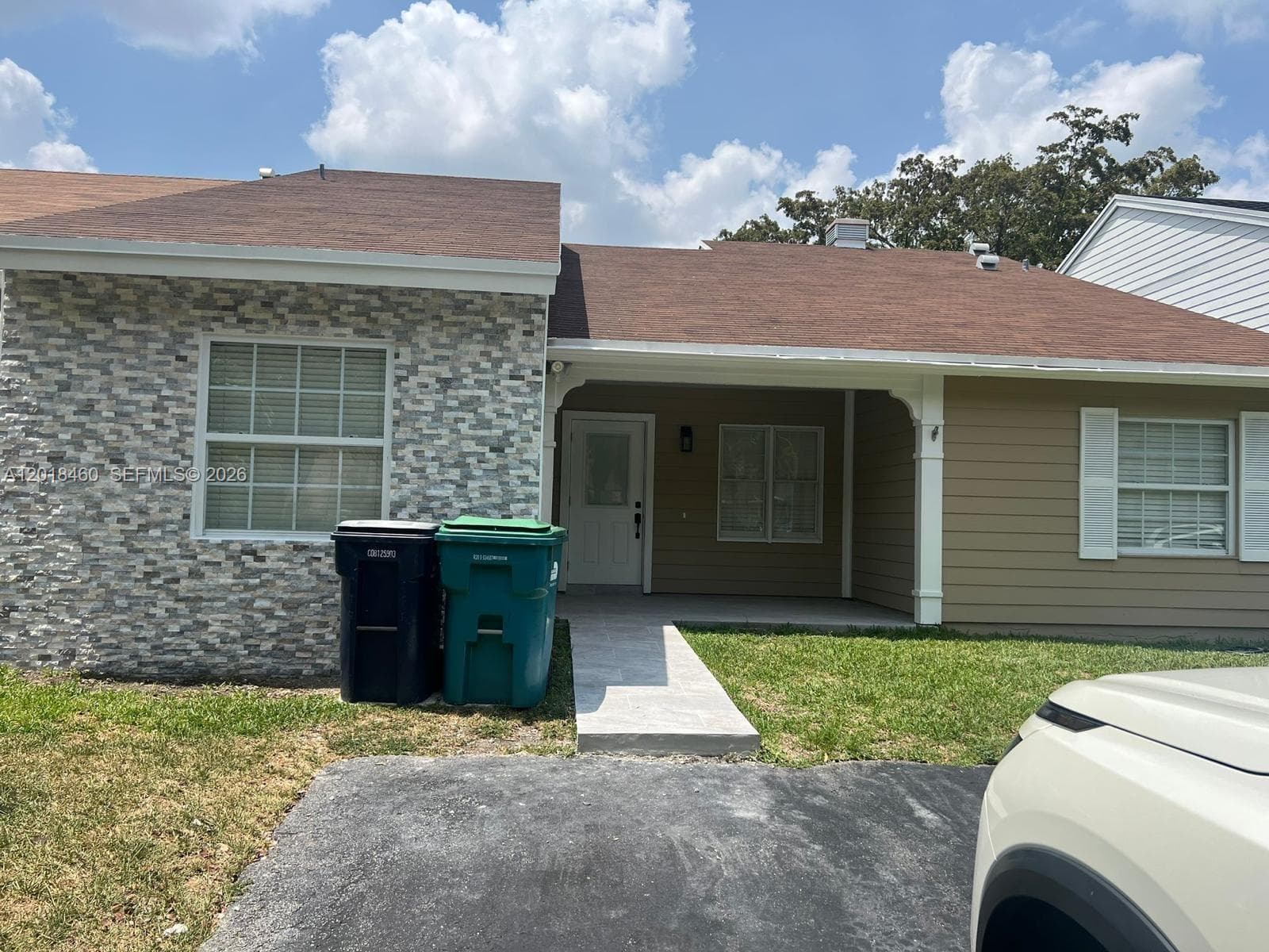 14530 SW 142nd Ct Cir, Miami, FL 33186 photo 4