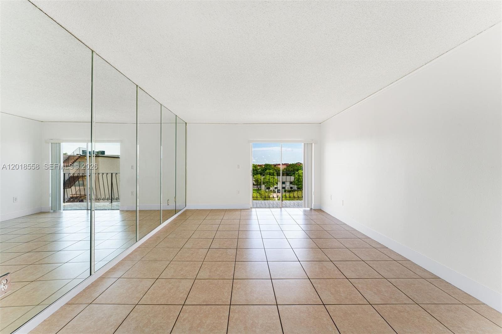 1950 W 54th St # 412, Hialeah, FL 33012 photo 2