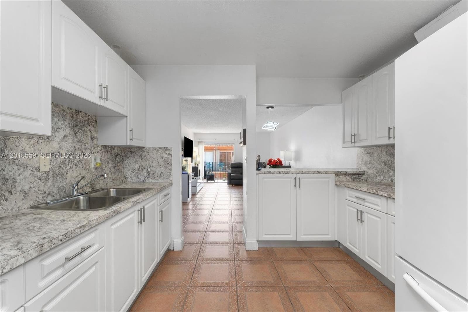 1950 W 54th St # 406, Hialeah, FL 33012 photo 3