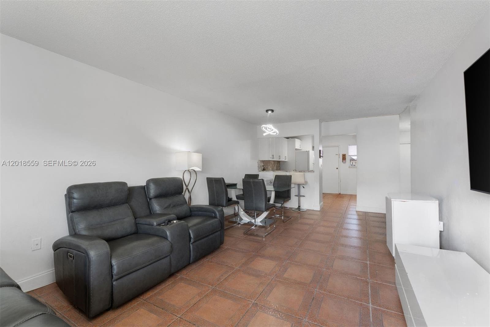 1950 W 54th St # 406, Hialeah, FL 33012 photo 4