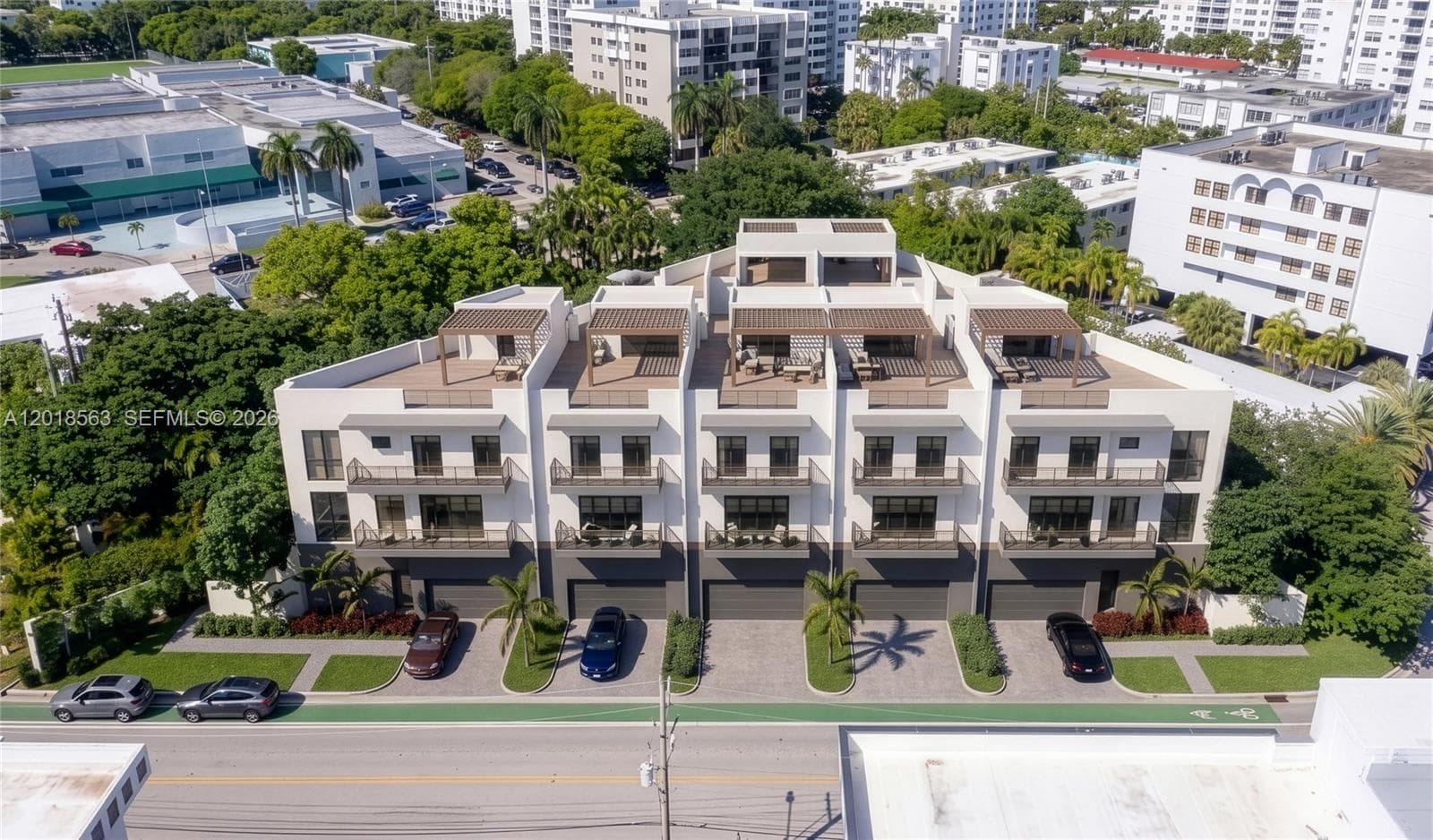 9201 W Bay Harbor Dr, Bay Harbor Islands, FL 33154