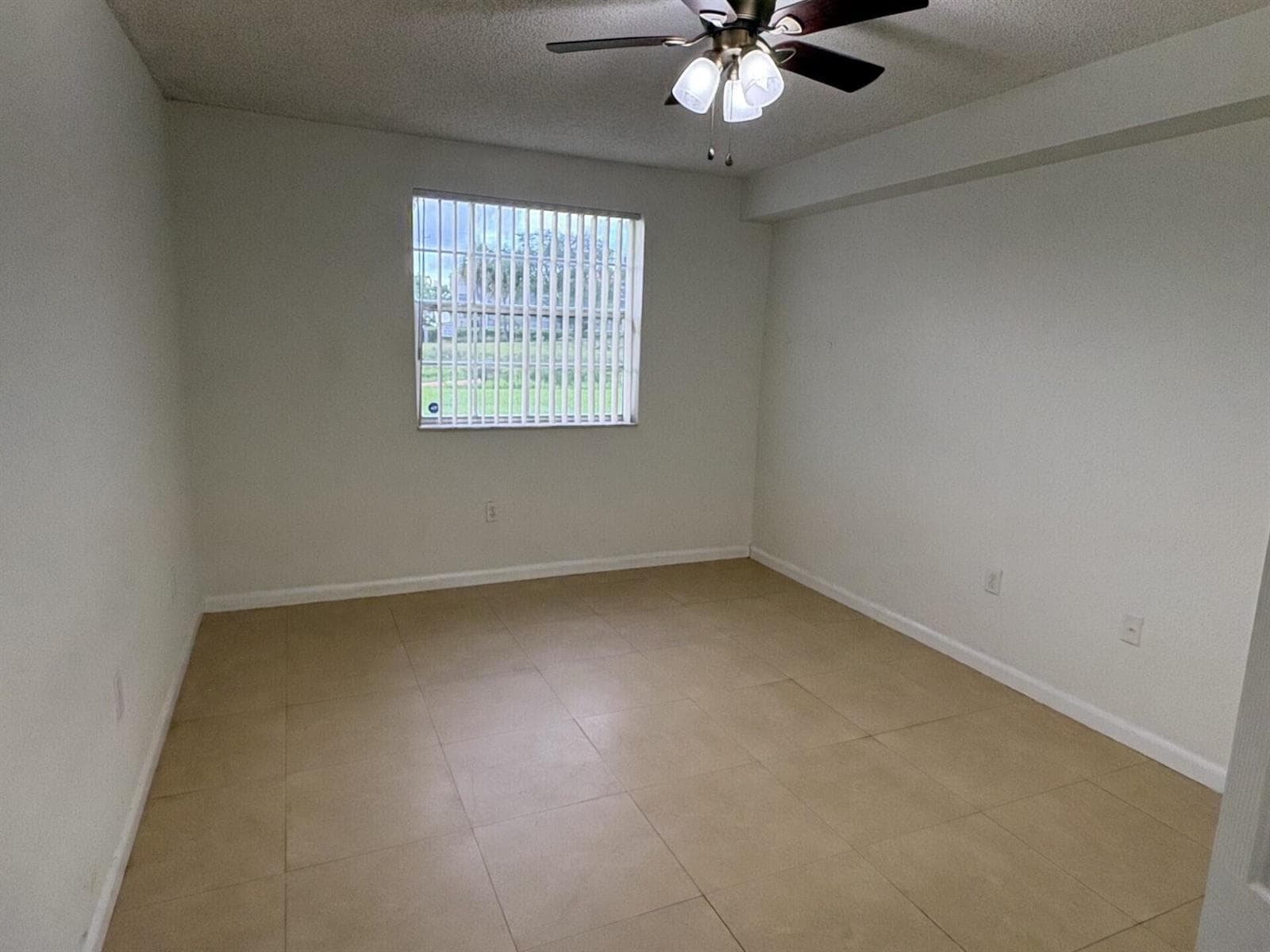 2841 N Oakland Forest Drive # 107, Oakland Park, FL 33309 photo 5