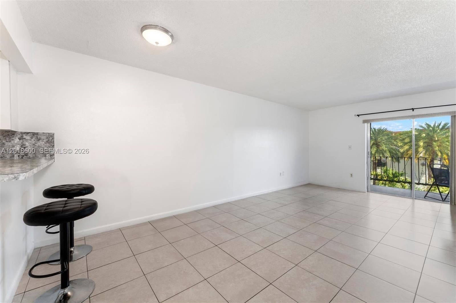 1900 W 54th St # 220, Hialeah, FL 33012 photo 4