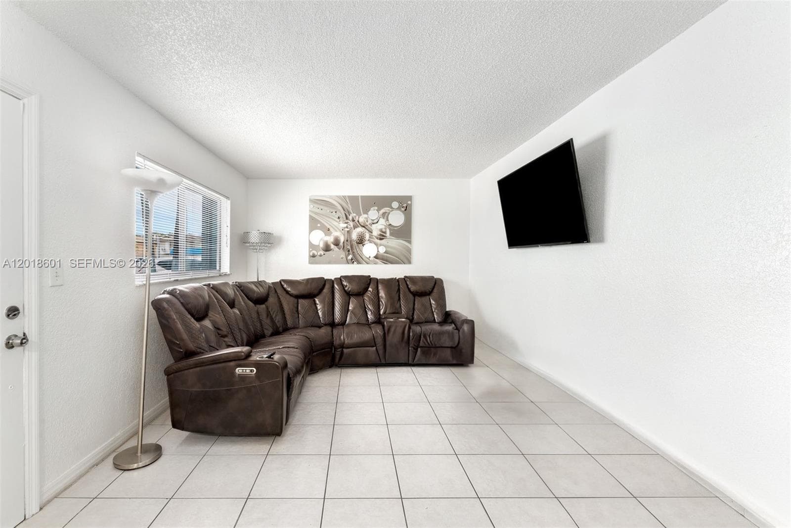 5706 W 26th Ave # 5706, Hialeah, FL 33016 photo 2