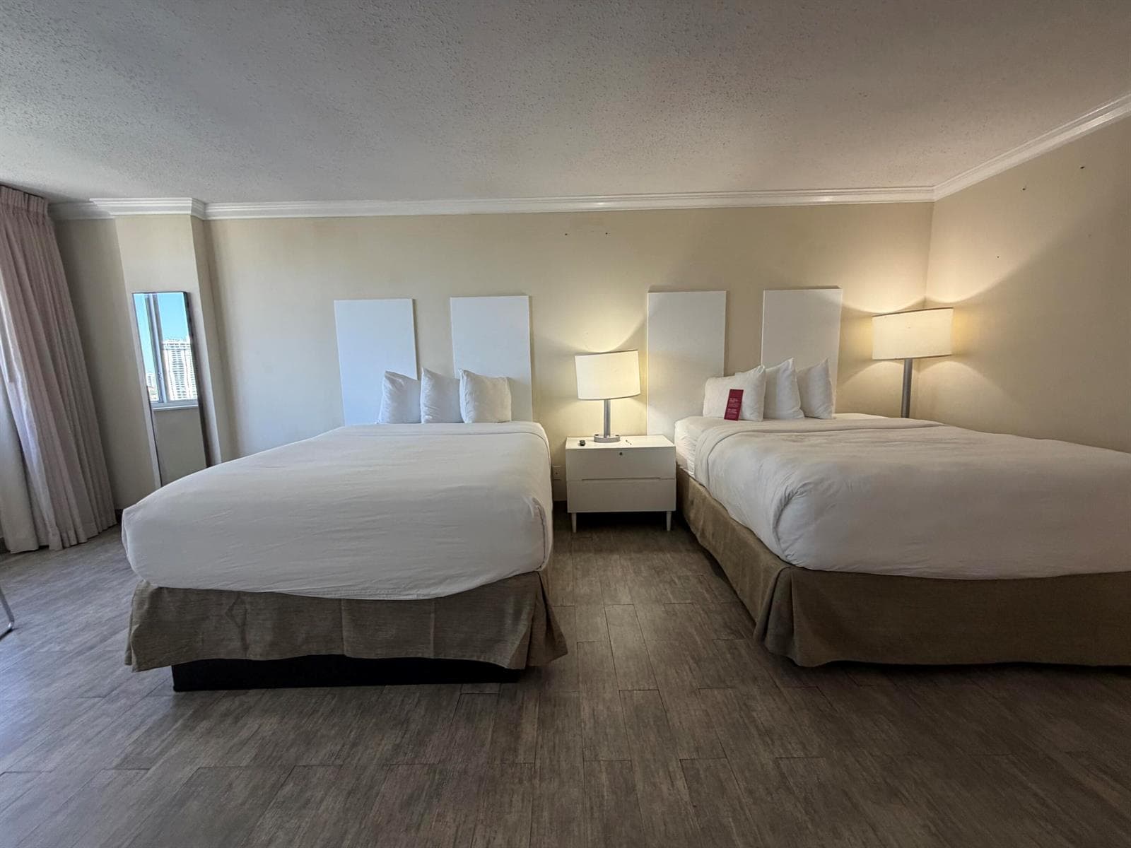 19201 Collins Avenue # 1122, Sunny Isles Beach, FL 33160 photo 4