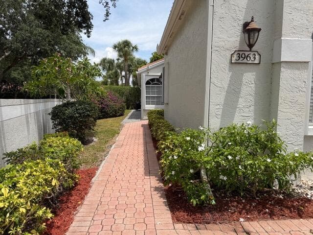3963 Redondo Court, Boca Raton, FL 33487 photo 4