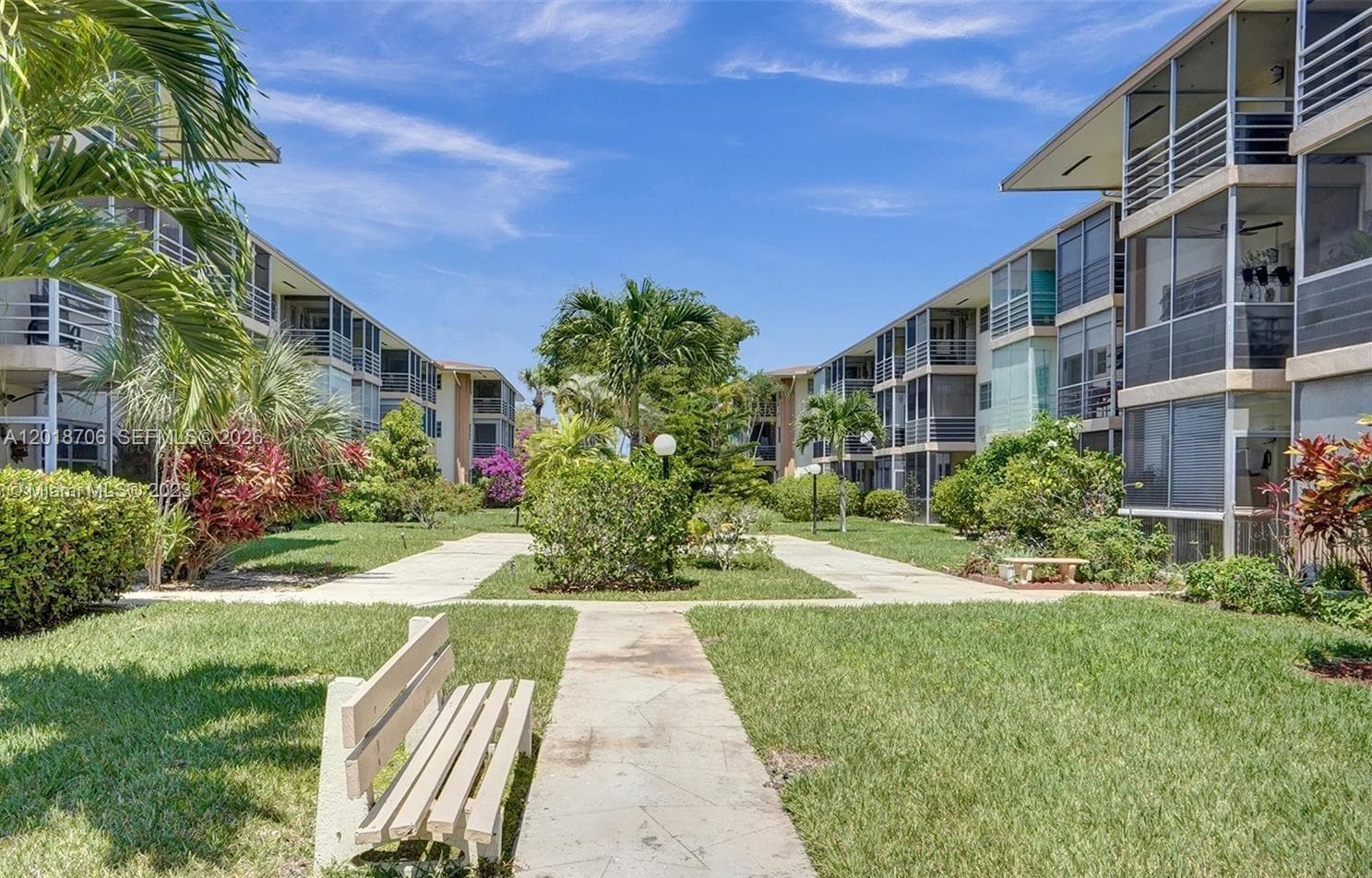 17090 NE 14th Ave # 312, North Miami Beach, FL 33162 photo 4