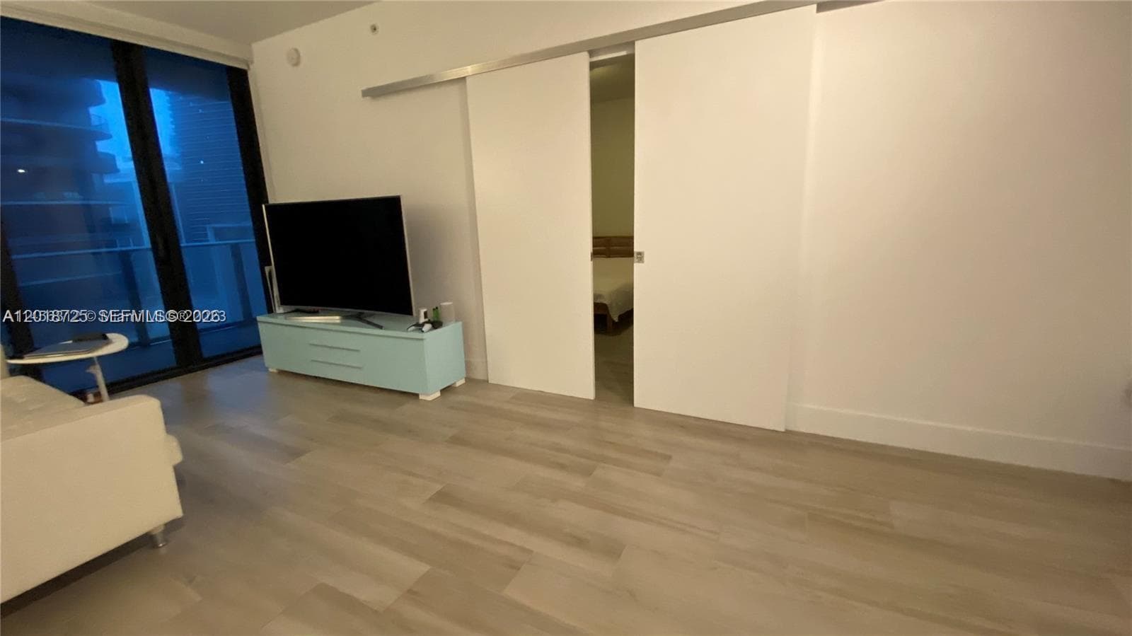 1010 Brickell Ave # 2208, Miami, FL 33131 photo 3