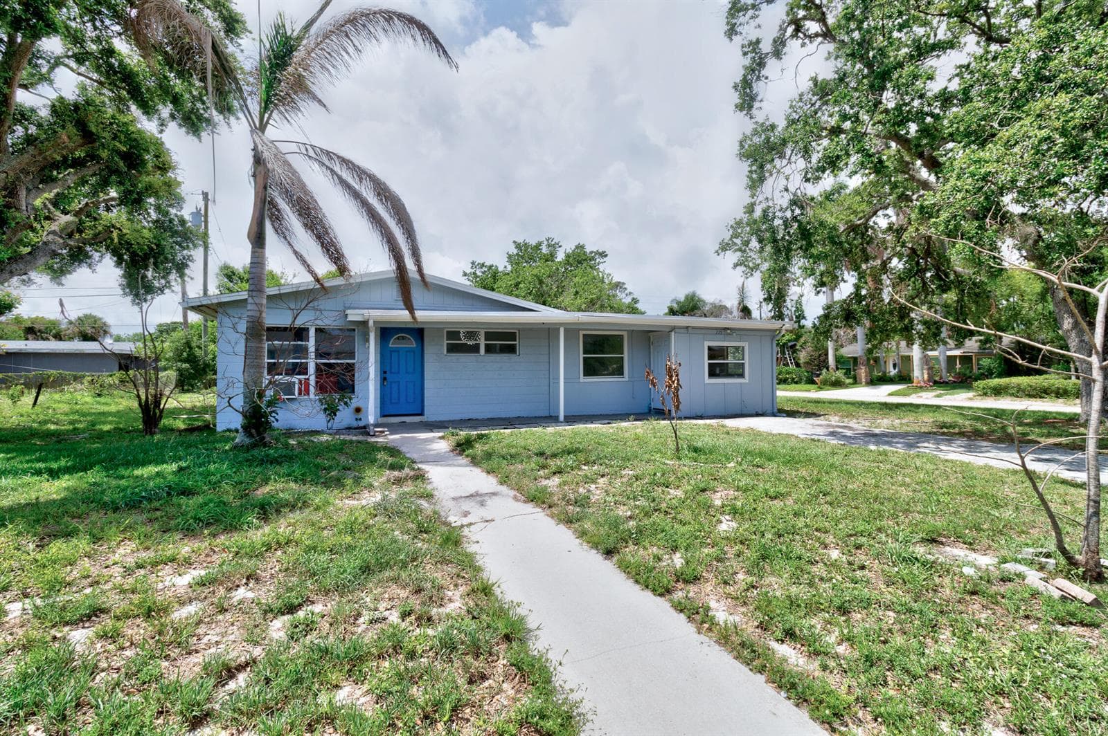 775 SW 4th Pl Place SW, Vero Beach, FL 32962 photo 3