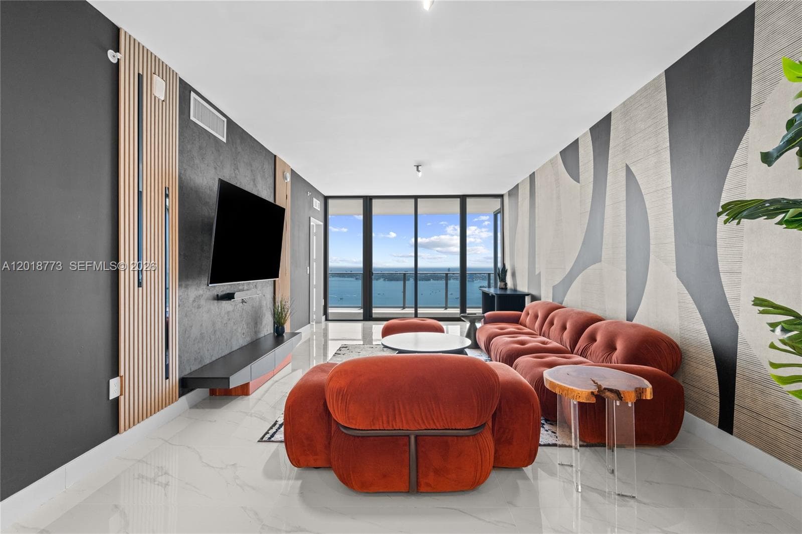 700 NE 24th St # 5206, Miami, FL 33137 photo 3