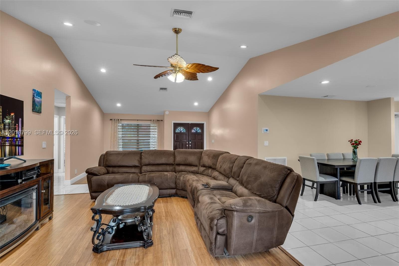 7817 Sunflower Dr, Margate, FL 33063 photo 2