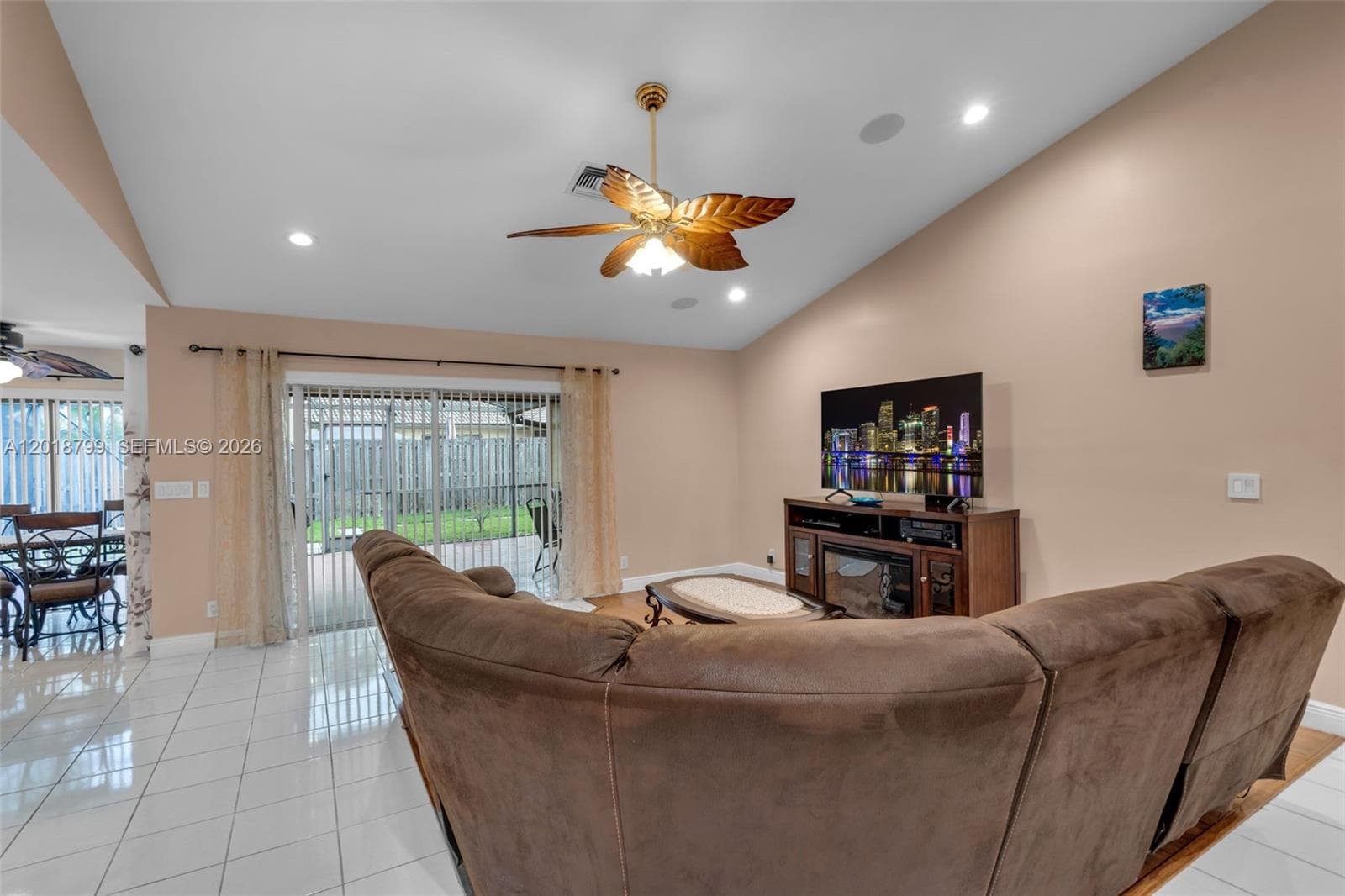 7817 Sunflower Dr, Margate, FL 33063 photo 3