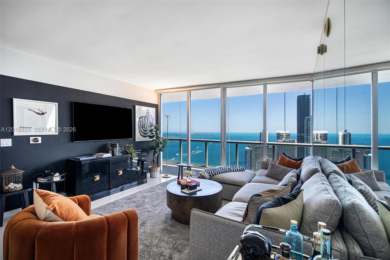 495 Brickell Ave # 4911, Miami, FL 33131 photo 2