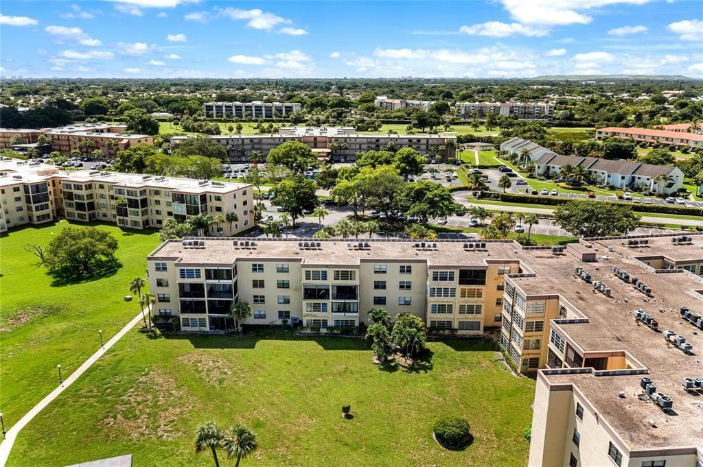 9355 SW 8th Street # 109, Boca Raton, FL 33428 photo 4