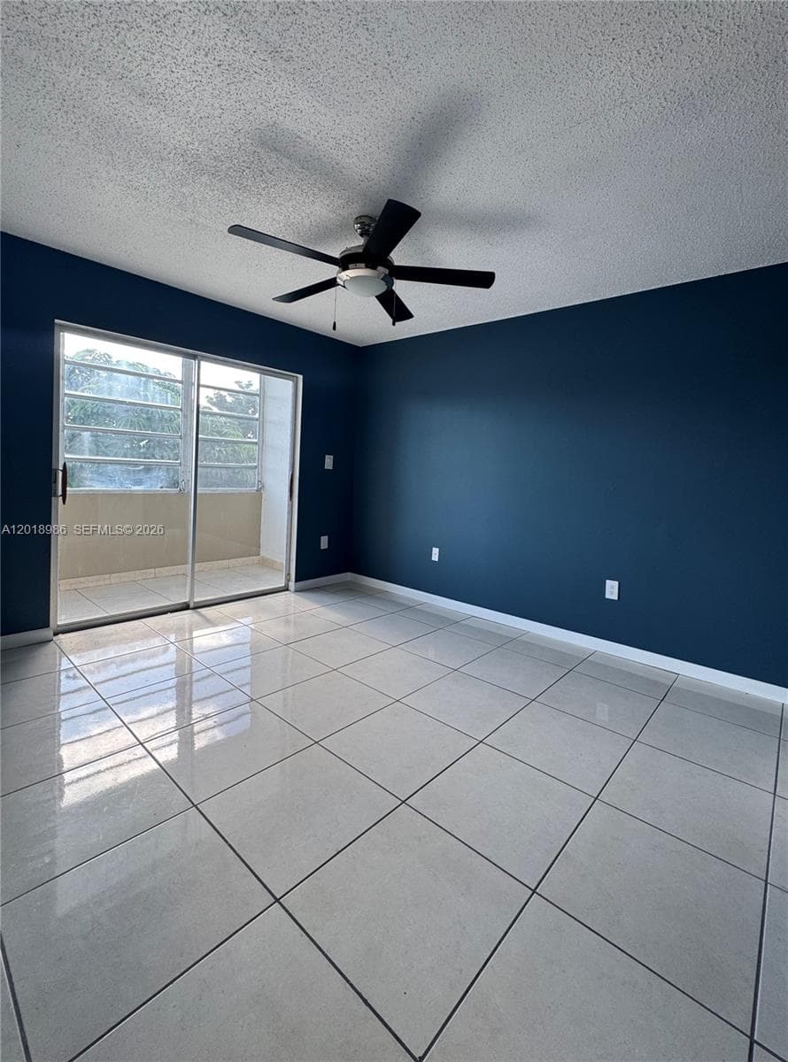65 NE 202nd Ter # Q33, Miami Gardens, FL 33179 photo 3