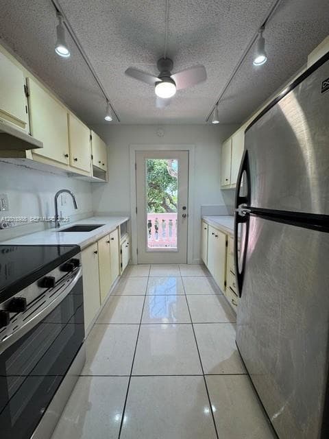 65 NE 202nd Ter # Q33, Miami Gardens, FL 33179 photo 5