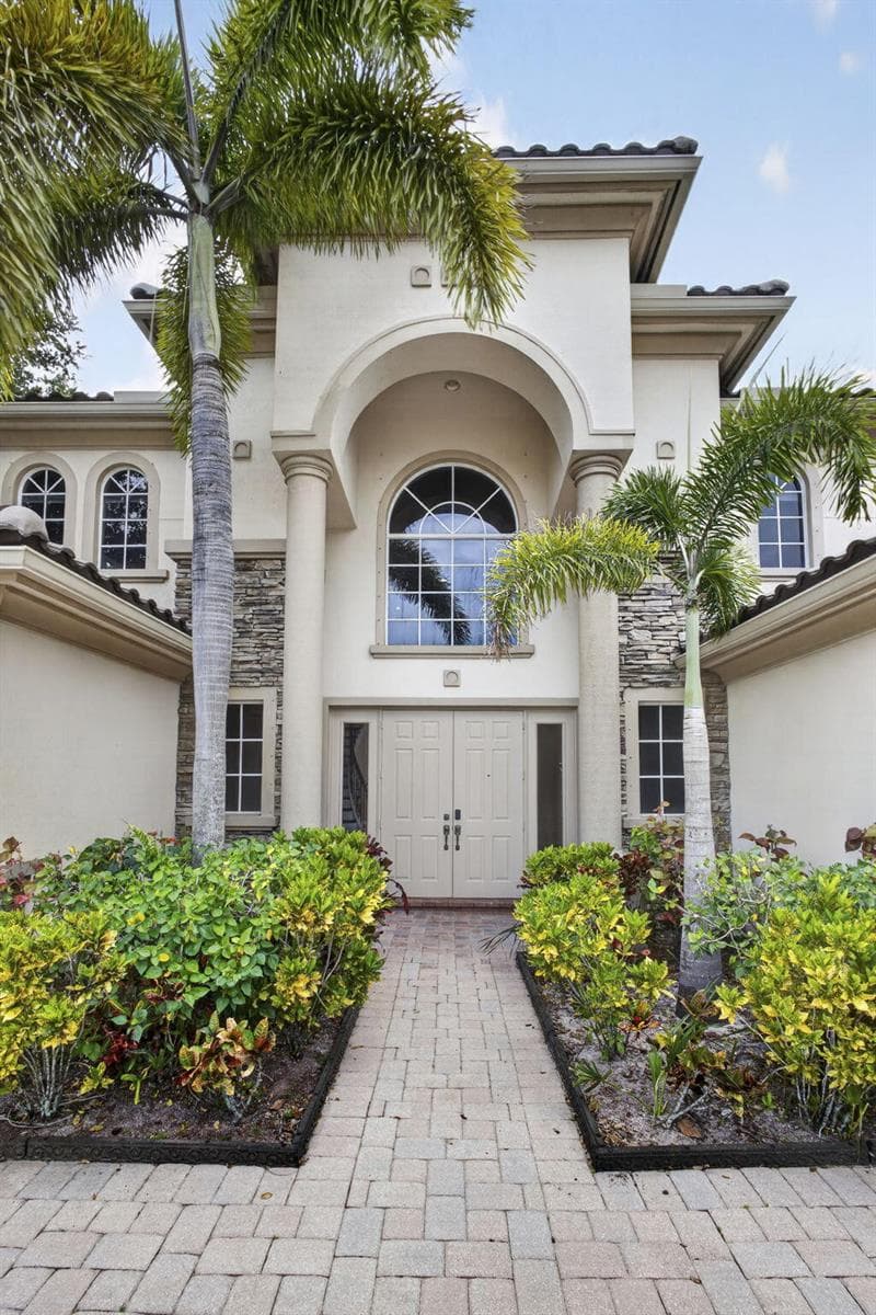 625 Glenfield Way, Royal Palm Beach, FL 33411 photo 2