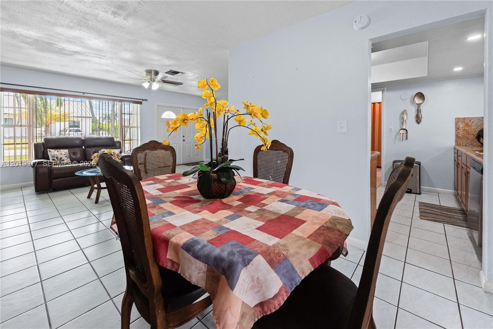 731 NW 17th St, Homestead, FL 33030 photo 4