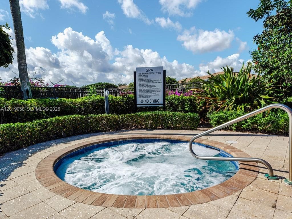 100 Portofino Drive # Augusta, Palm Beach Gardens, FL 33418 photo 3