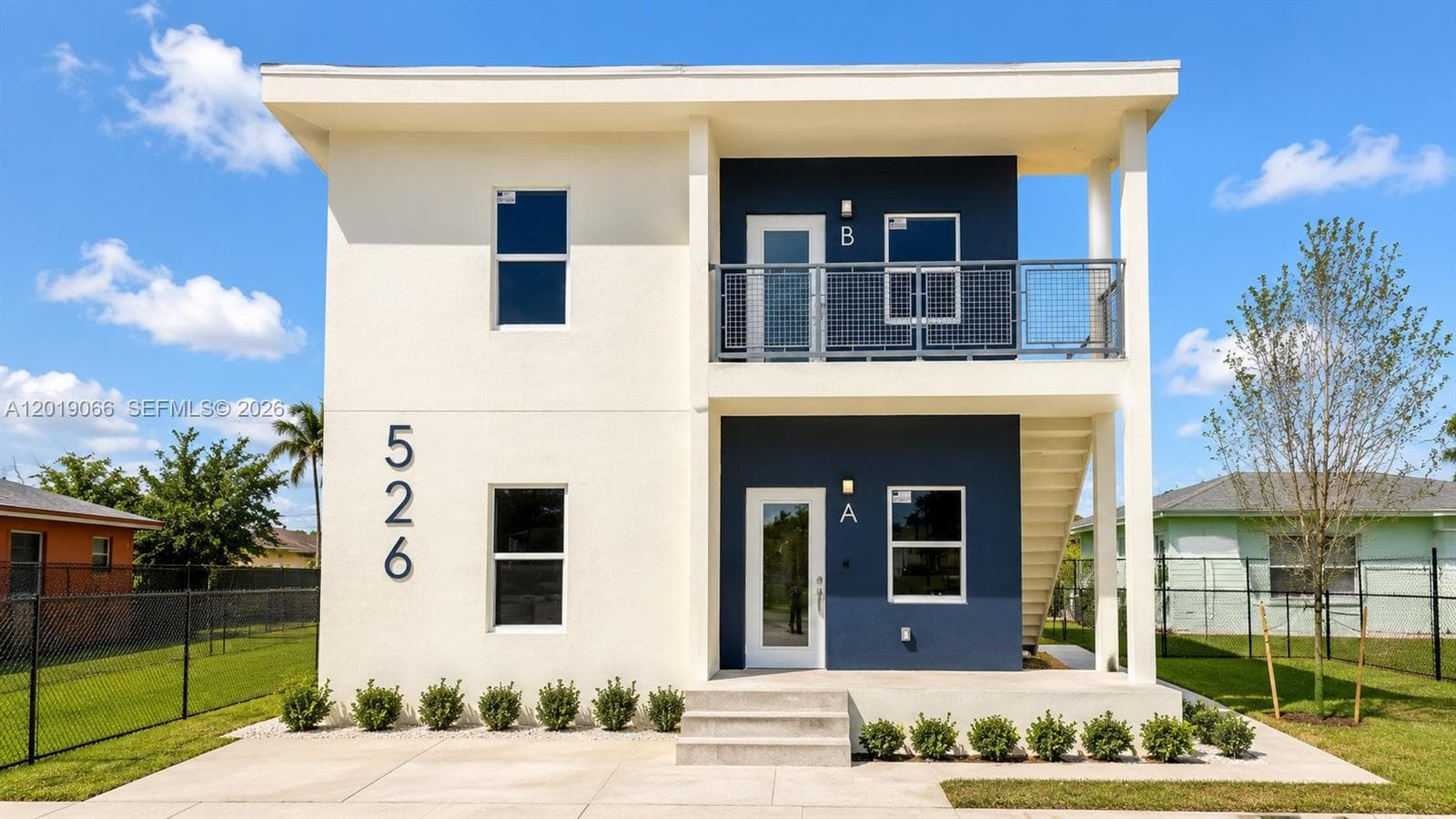 526 NW 6th St, Hallandale Beach, FL 33009 photo 3