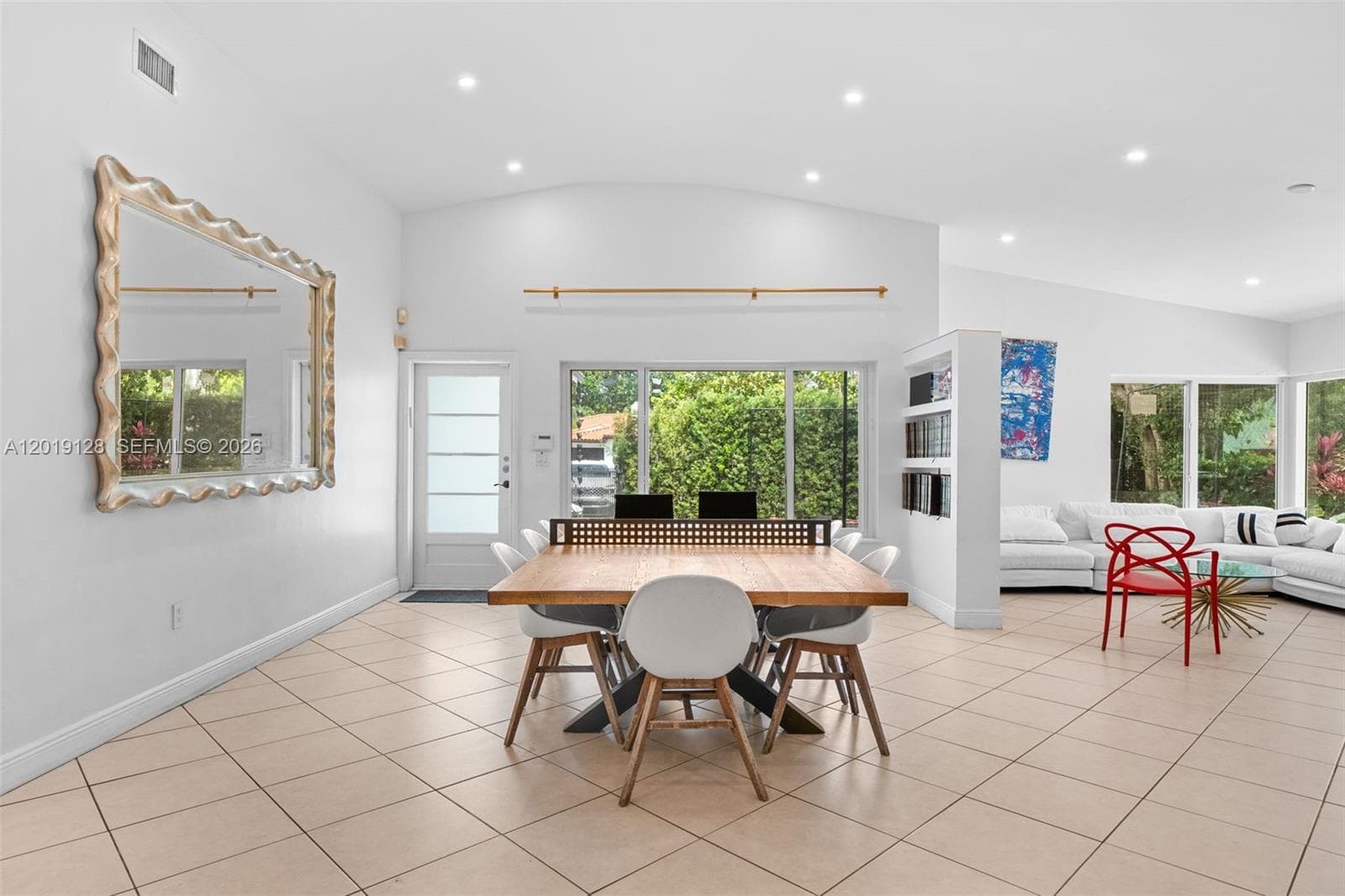 3758 Prairie Ave, Miami Beach, FL 33140 photo 5