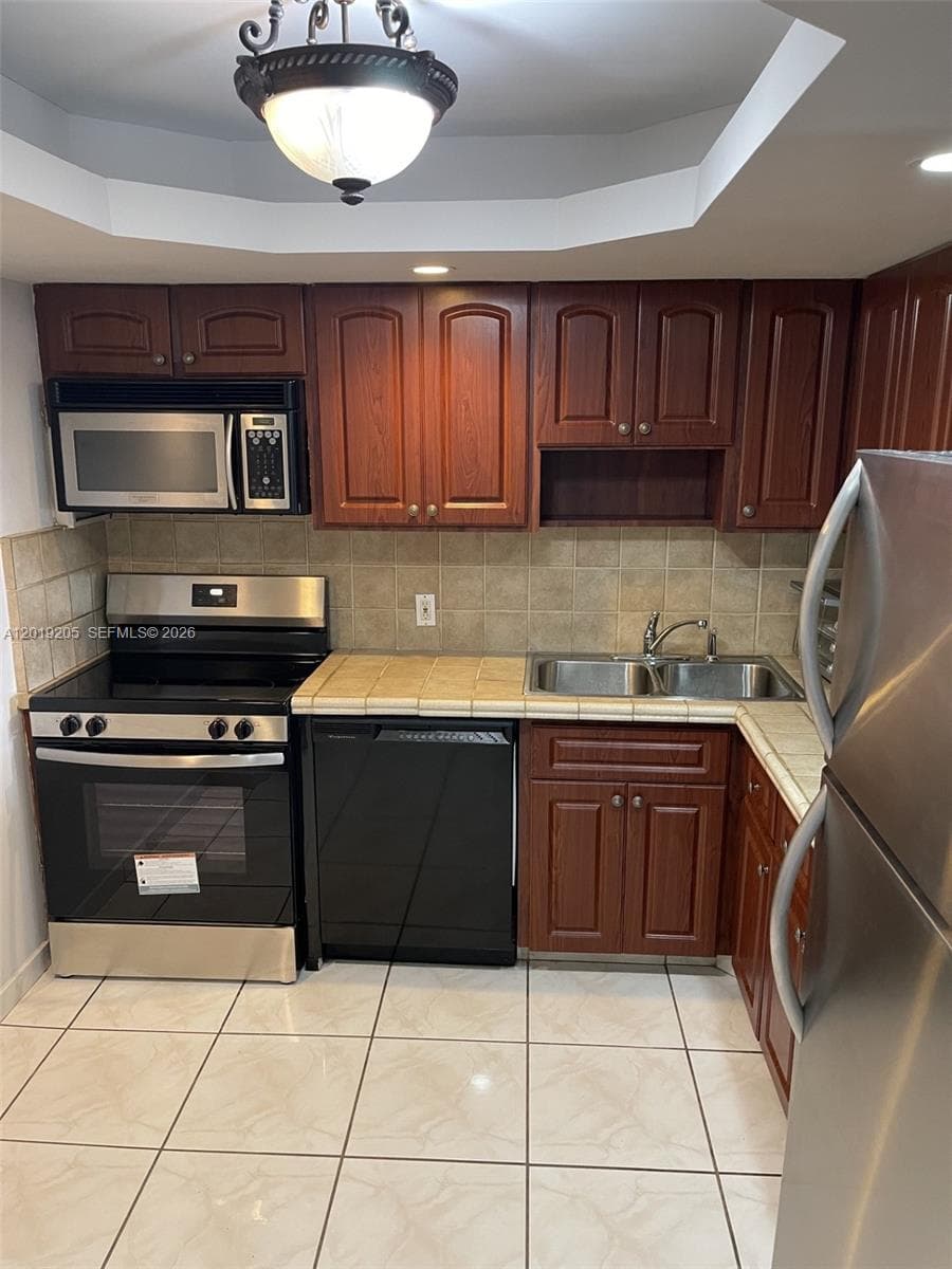 5701 Collins Ave # 511, Miami Beach, FL 33140 photo 4