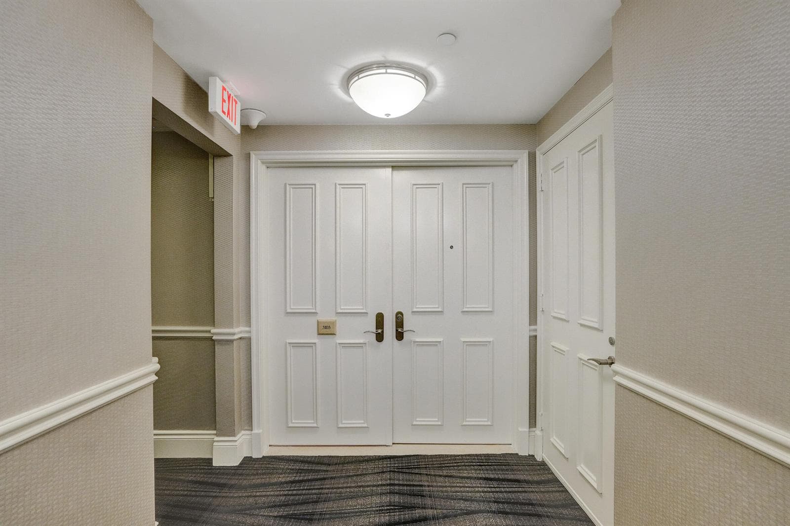 17875 Collins Avenue # Apt 3103, Sunny Isles Beach, FL 33160 photo 2