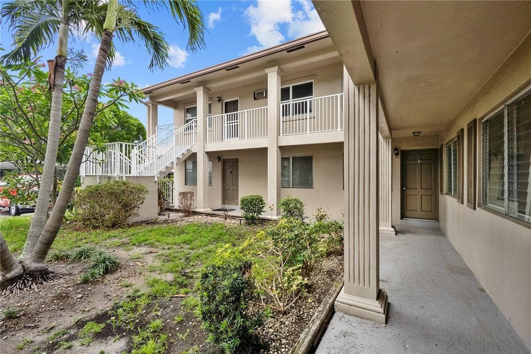 2130 NE 42nd Court # 4, Lighthouse Point, FL 33064 photo 2