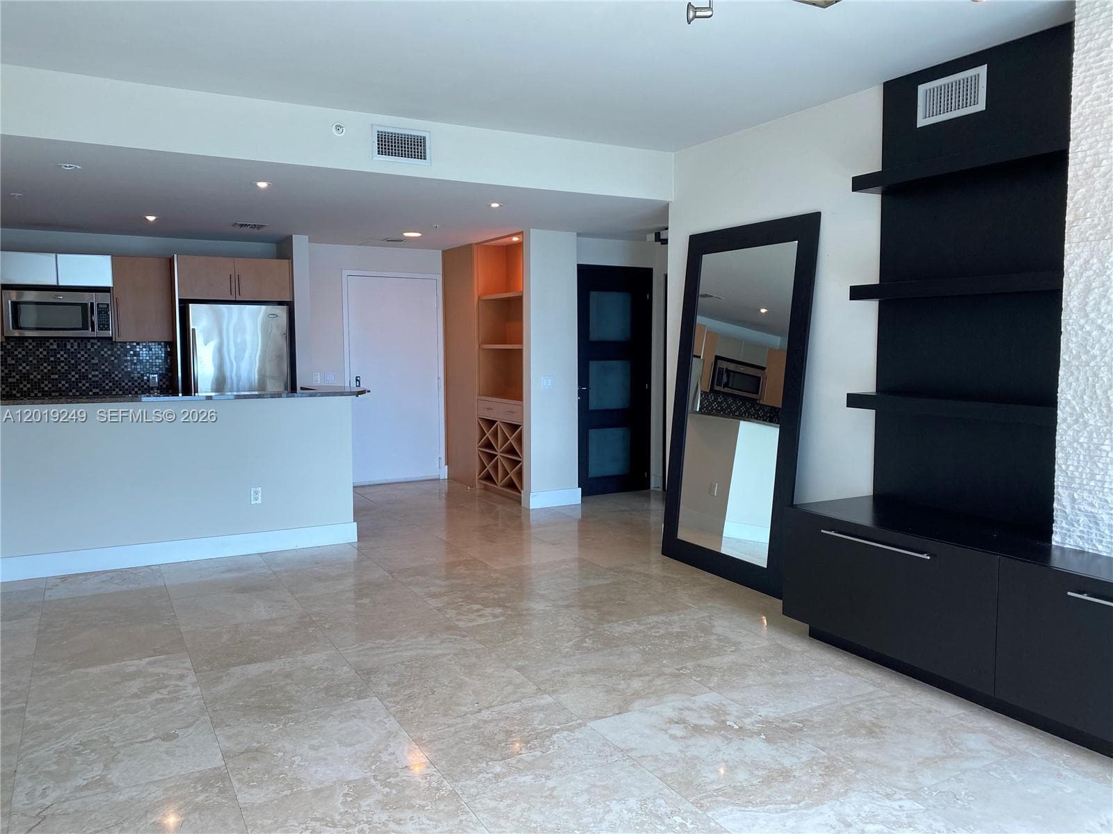 300 S Biscayne Blvd # 2606, Miami, FL 33131 photo 2
