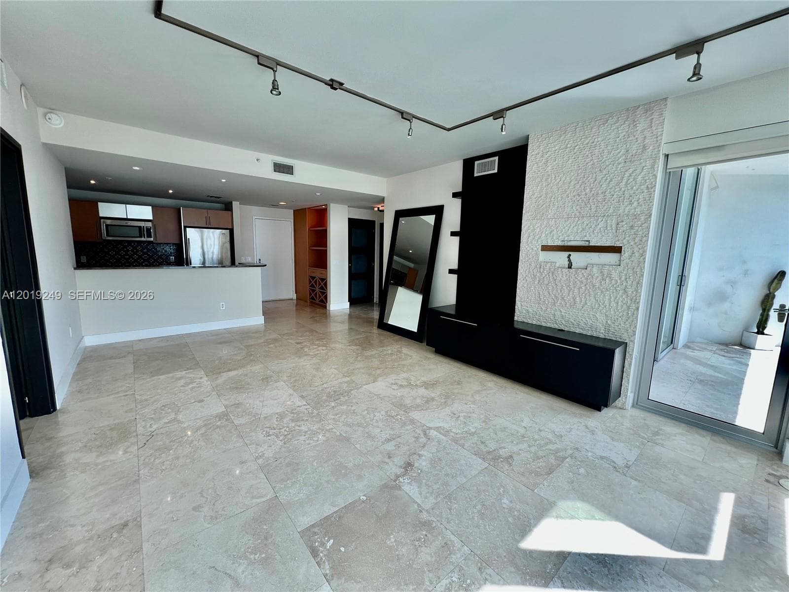 300 S Biscayne Blvd # 2606, Miami, FL 33131 photo 4