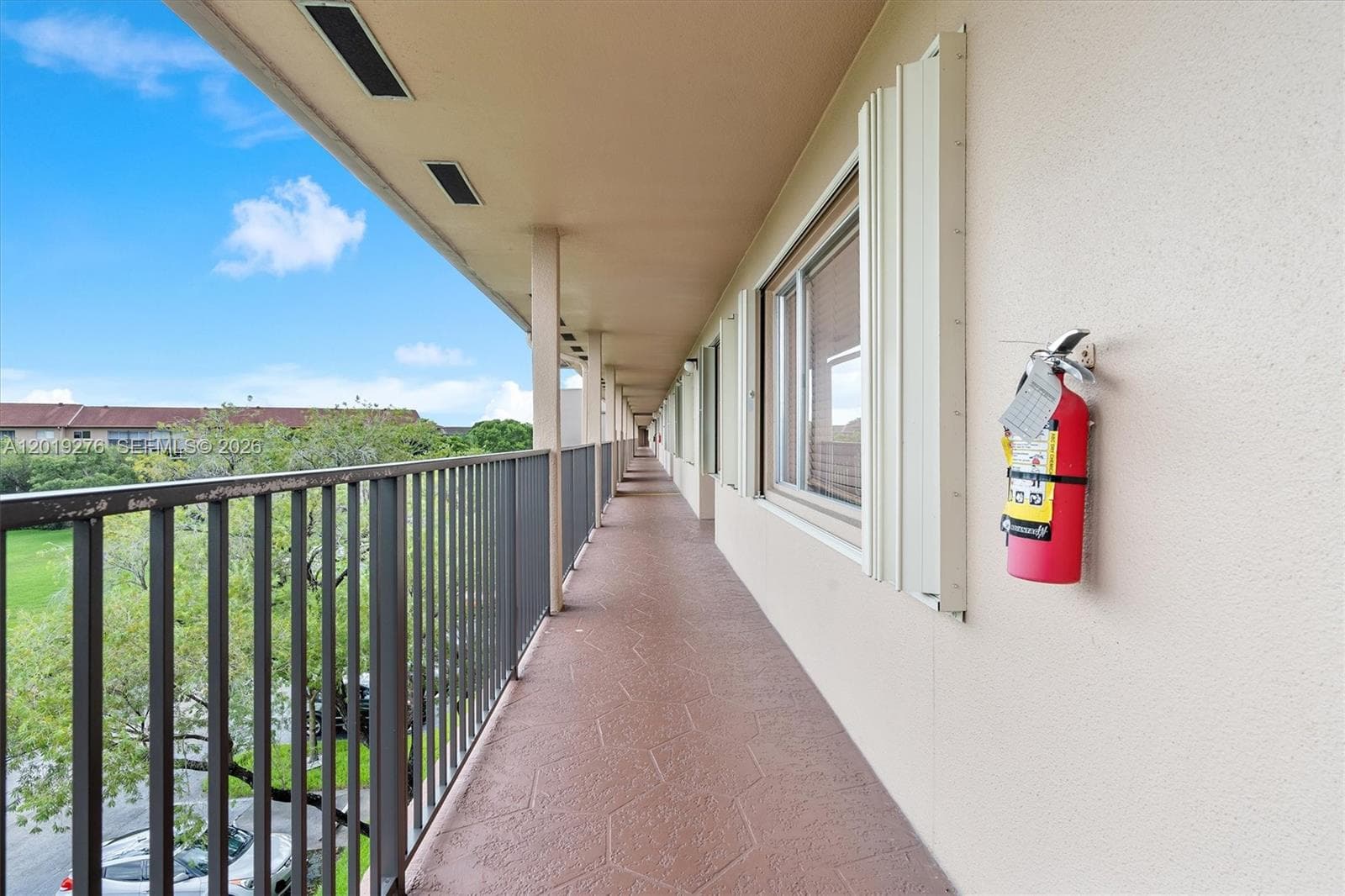 13700 SW 14th St # 411D, Pembroke Pines, FL 33027 photo 4