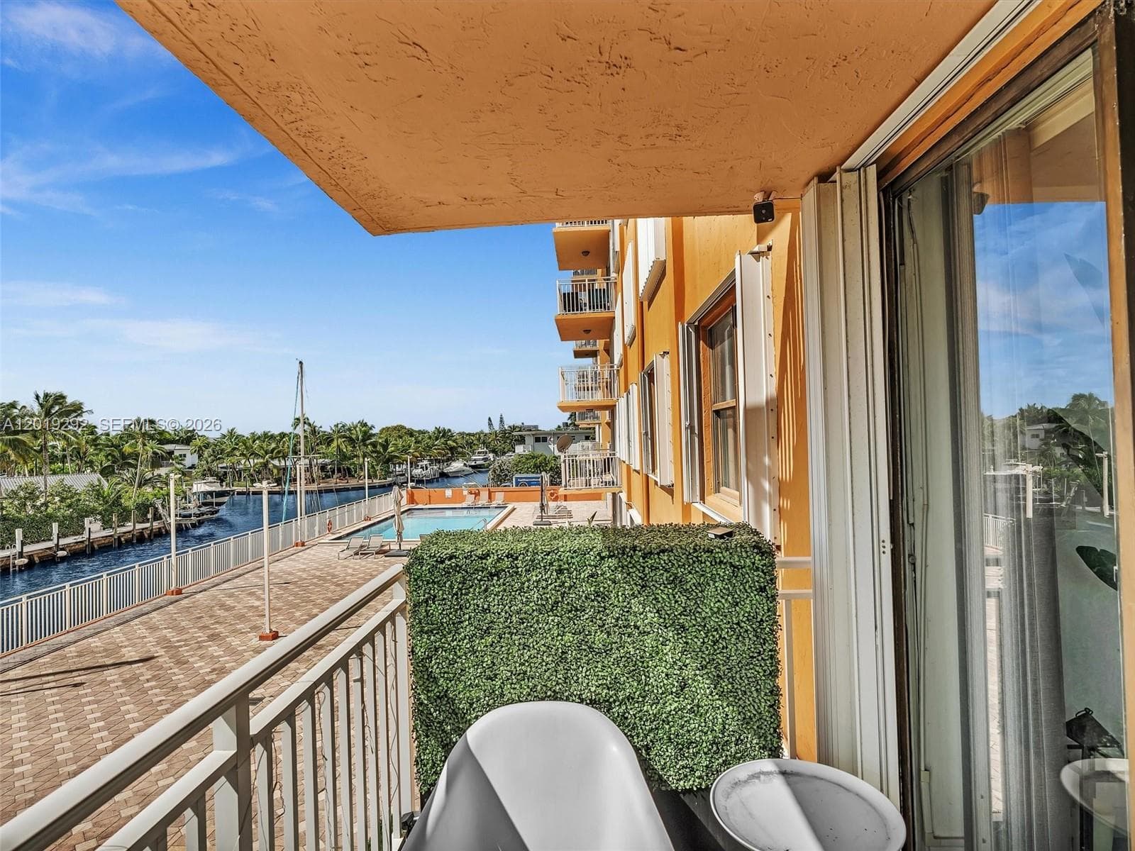 2450 NE 135th St # 201, North Miami, FL 33181 photo 2